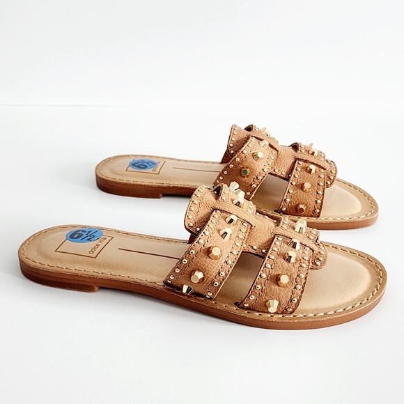 Dolce Vita Welsa Tan & Gold Studded Leather Sandals Flats Women's Size 6.5 - Picture 1 of 6